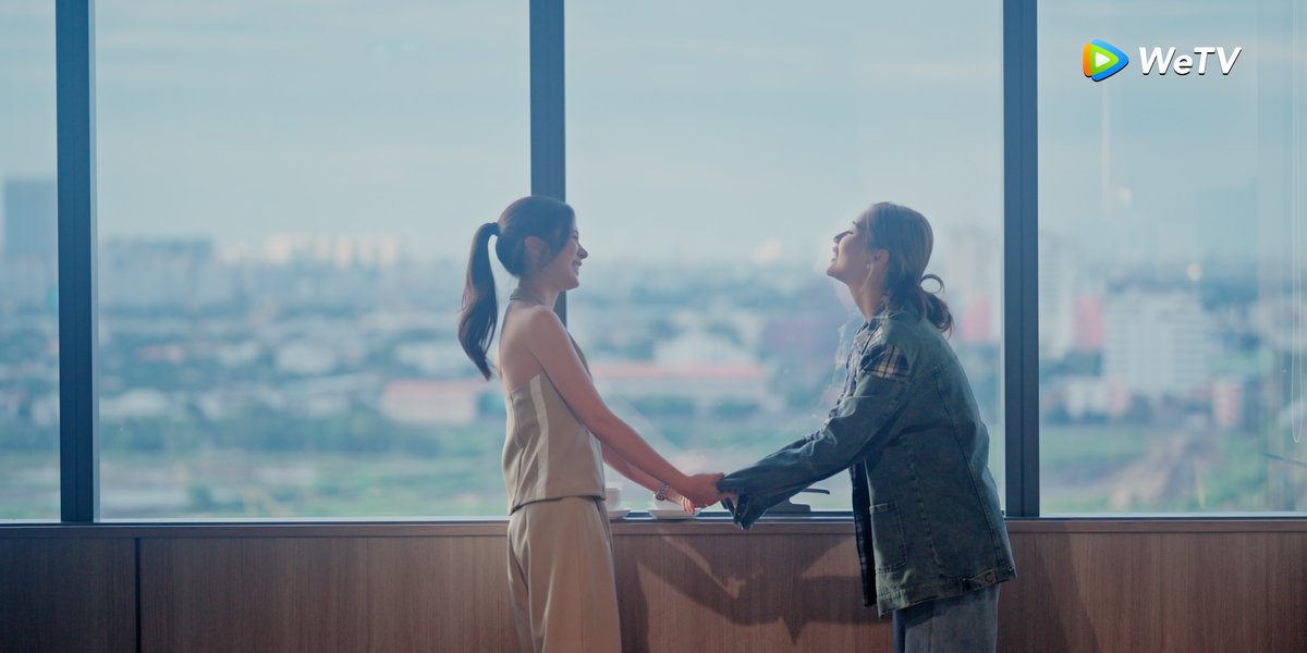 WeTVThailand's tweet photo. สายของคนเคยรักกับคนกำลังรักมันต่างกัน
#LoveDesignFinalEP
FINAL DRAFT FINAL LOVE https://t.co/uXaS1II0Os