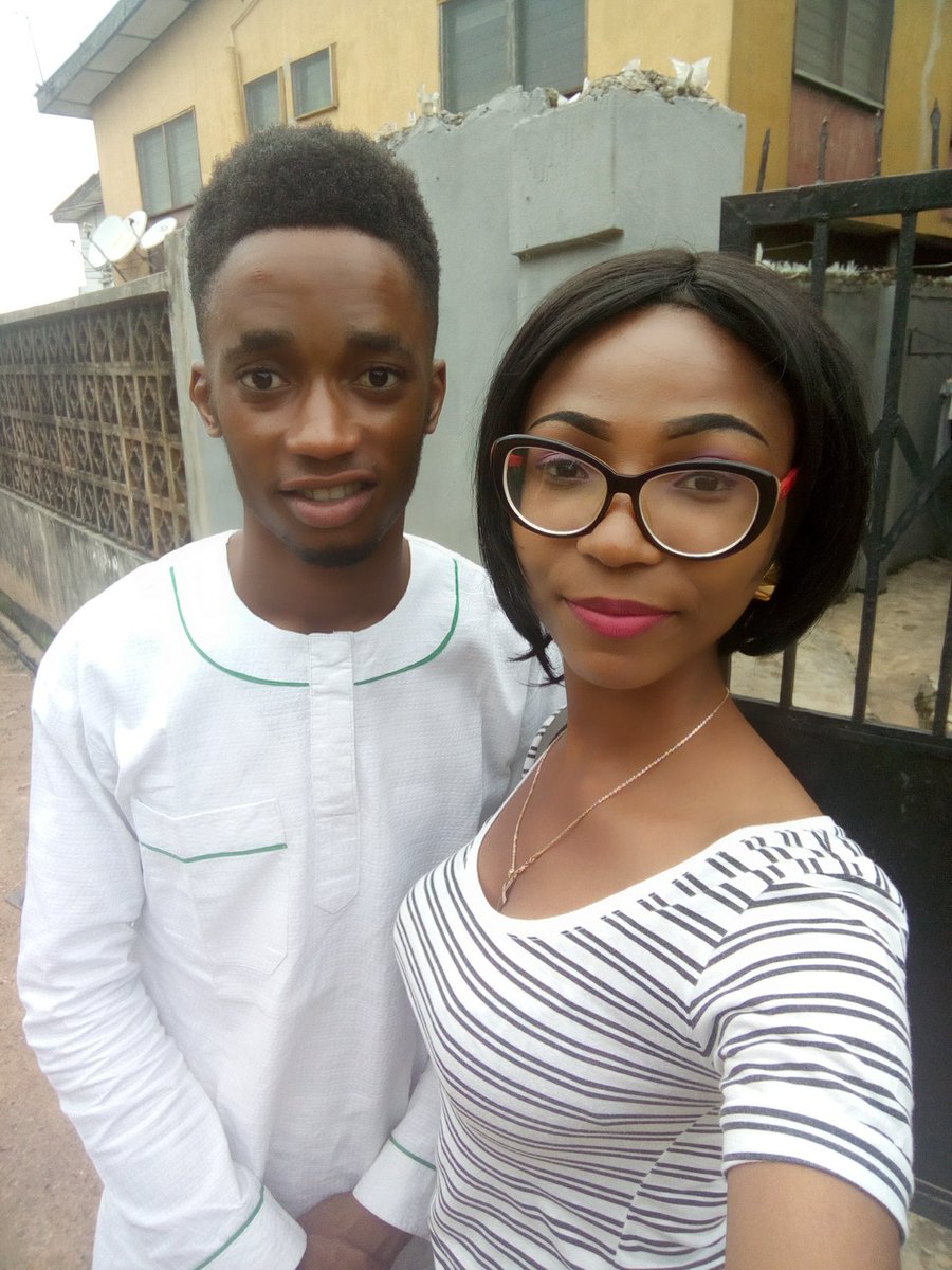 Taiwo_junzi's tweet image. DATING 101!

Dating is simply about getting to know someone deeply to see if a future is possible with them. It’s much more than going to expensive restaurants, smoking igbo together and lodging in hotel every other week!

It’s about spending quality time together, asking…
