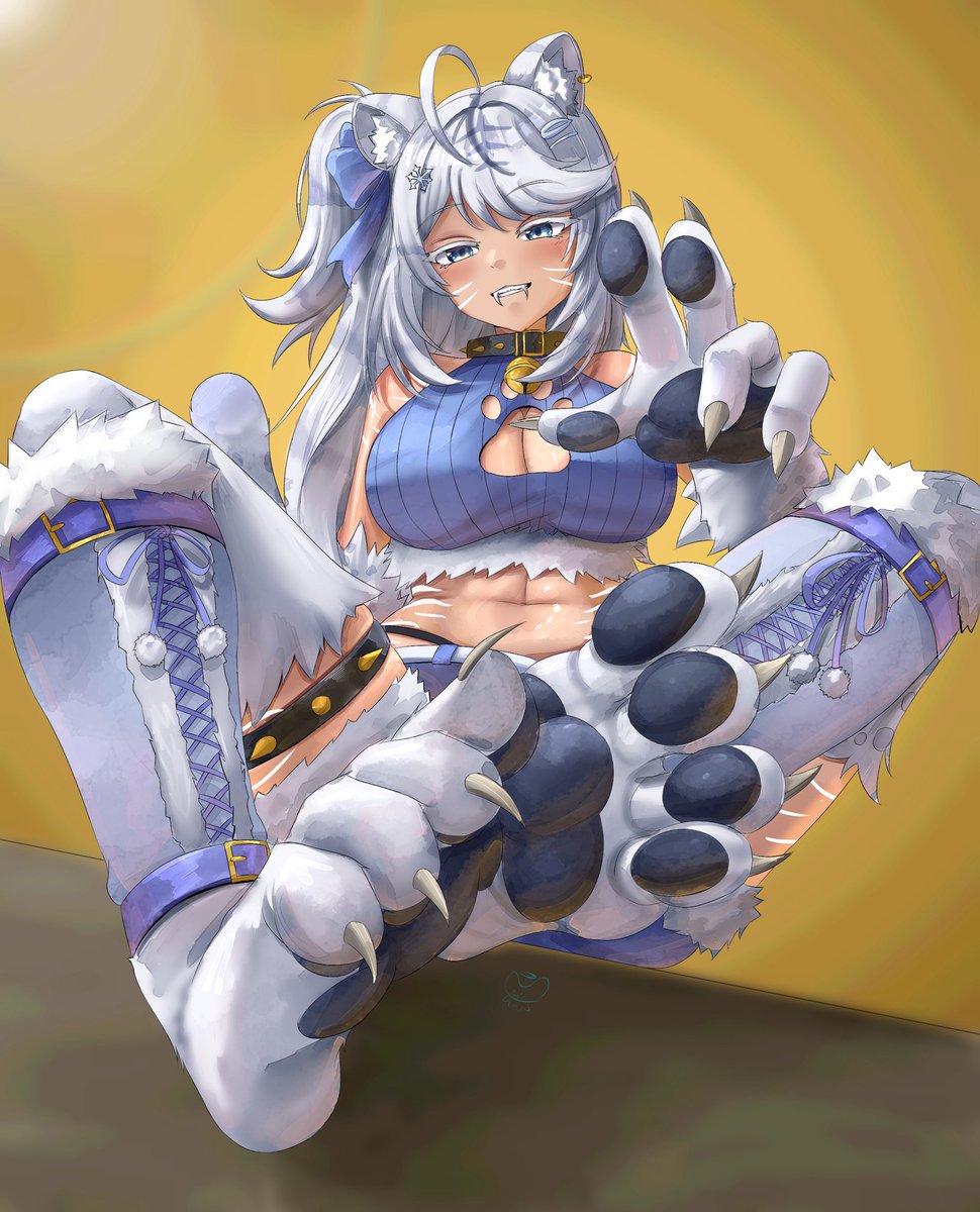 snowiesaber's tweet image. use only ONE art to convince people to follow you ❄️🐾

FEET &amp;amp; PAW LOVERS REJOICE!! yes u can squish the beans if u follow :3