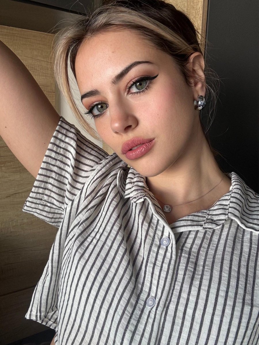 Hailey J 🫶 tweet media