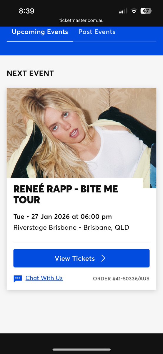 nonbinarydykee's tweet image. LETS GO LESBIANSSSSS