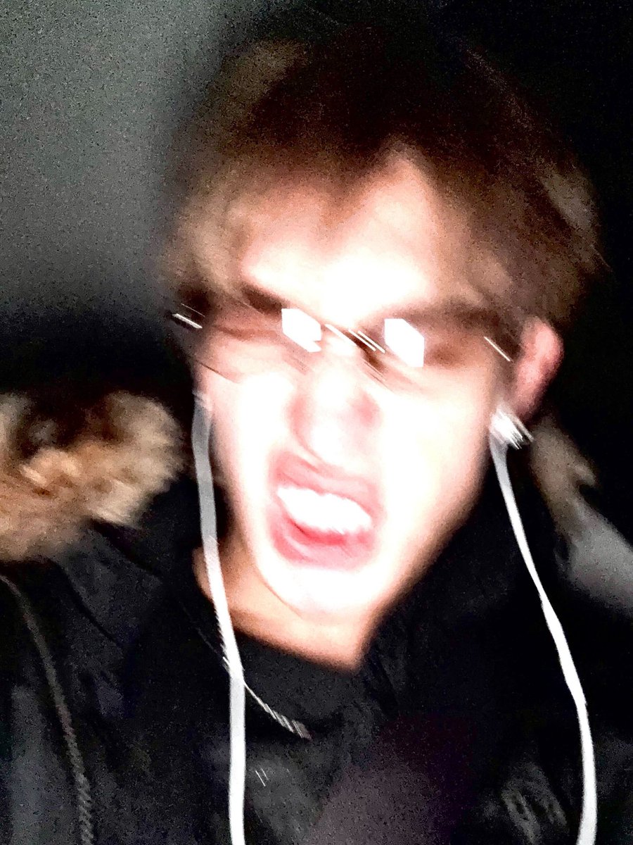 joyrtis's tweet image. 