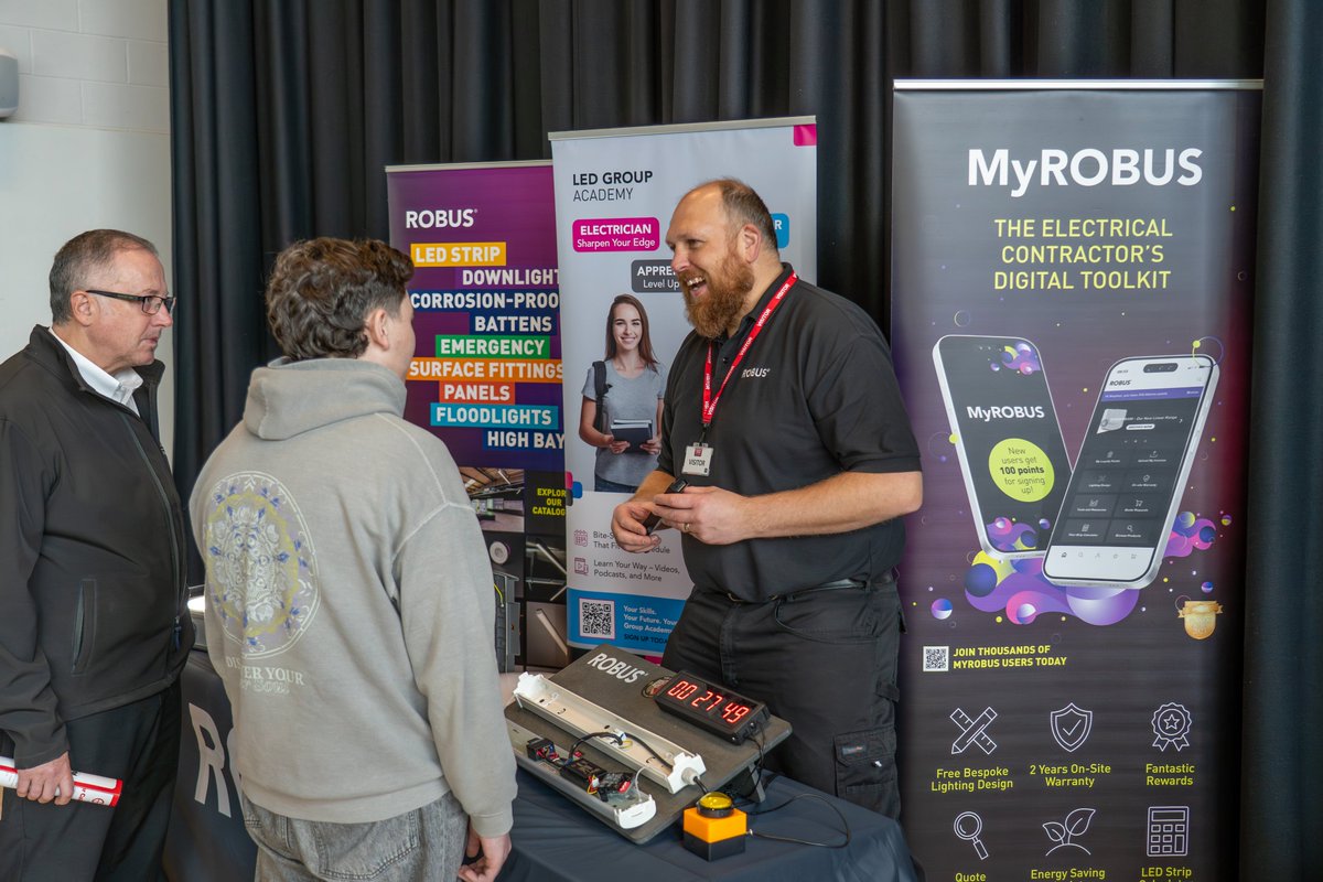 riversidecoll's tweet image. A fantastic day at our Electrical Installation Event!

Our Electrical Installation students had the chance to explore the latest developments and innovations shaping the electrical industry! 

Thank you to everyone who contributed to making this event such a success!