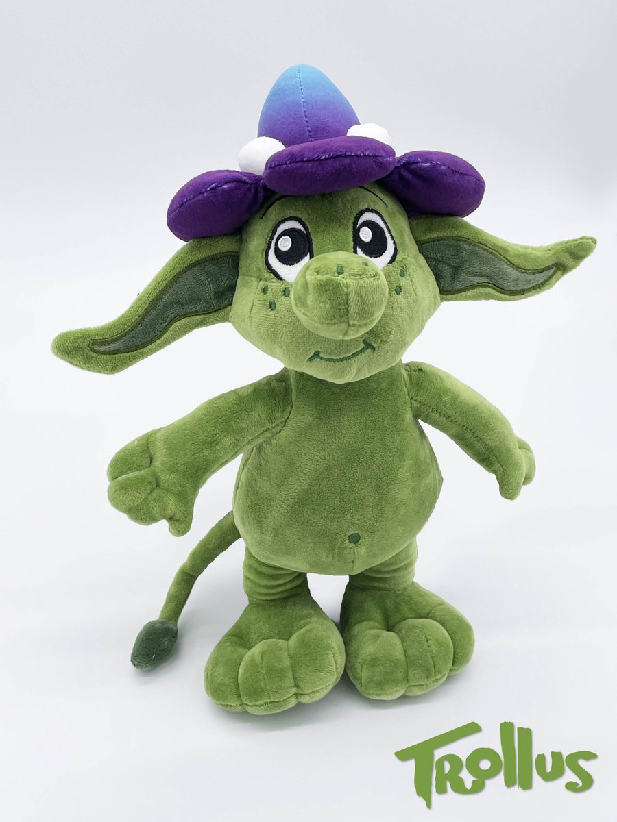 MaMascotte's tweet photo. Suivez les aventures de Trollus, grâce à cette peluche créée pour @CorinneRocklinFantasyArtist.🧌📖 Les peluches sur mesure sont toutes faites sur https://t.co/kFZ5lovjnb #MaMascotte #Story #Trolls https://t.co/Zs31HrYMHq