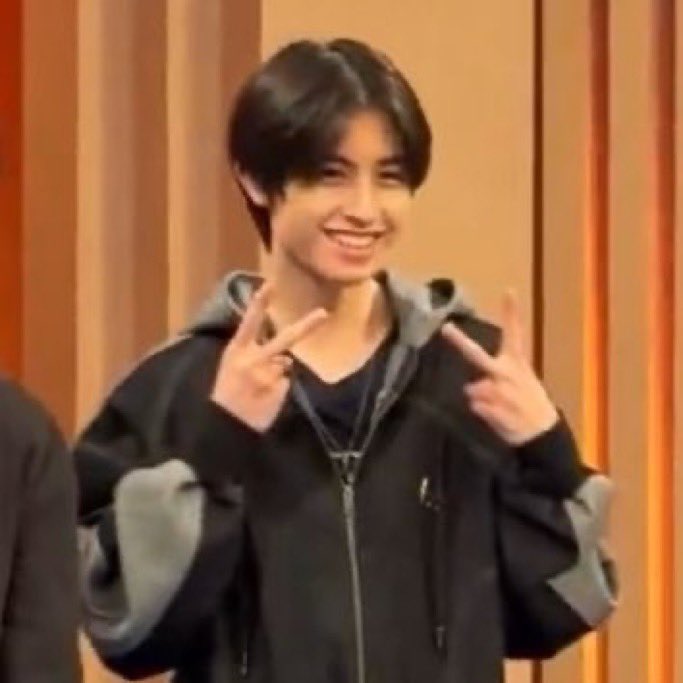 อินอิน tweet media