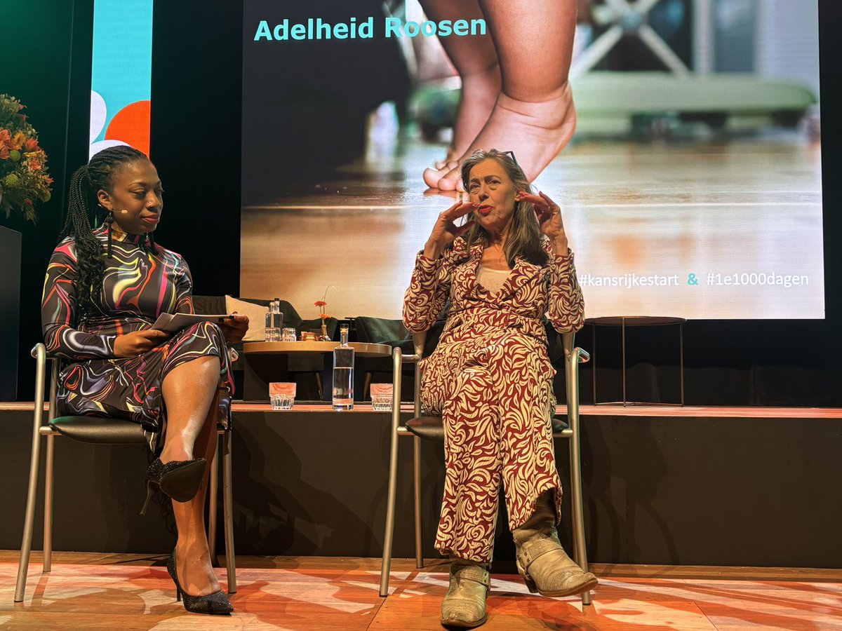 Zodra je in een andere wereld stapt. Durf dan in je eigen verlegenheid te stappen. “Ik ben nog nooit in deze wijk geweest. Ik weet niet hoe het hier werkt.” Gebruik je professionaliteit niet als schuilplaats: hier ga ik niet over. #kansrijkestart #1e1000dagen #adelheidroosen