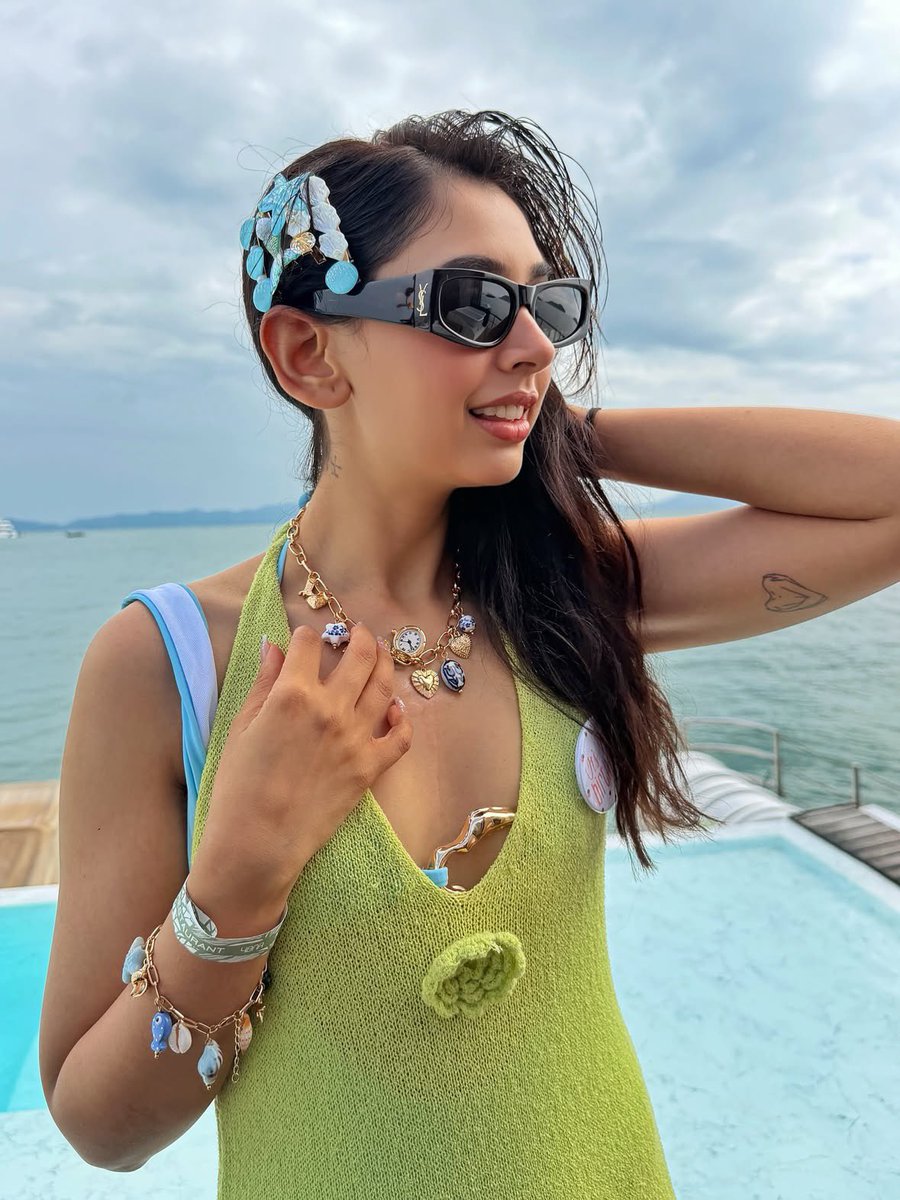 GlamFrameHQ's tweet image. 🩵🩵
#nititaylor