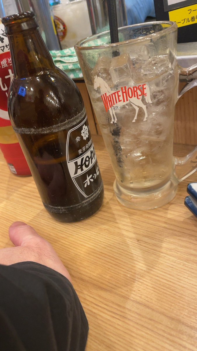 Beeeetrick's tweet image. 禁煙の方にしました
さんま刺し(310円)の量凄い