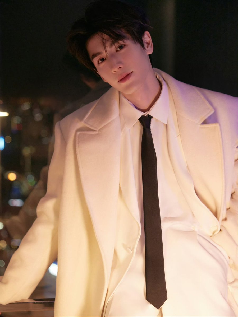 linghearchive's tweet image. 📸 251120 Zhang Linghe Studio Weibo Update #张凌赫 #ZHANGLINGHE