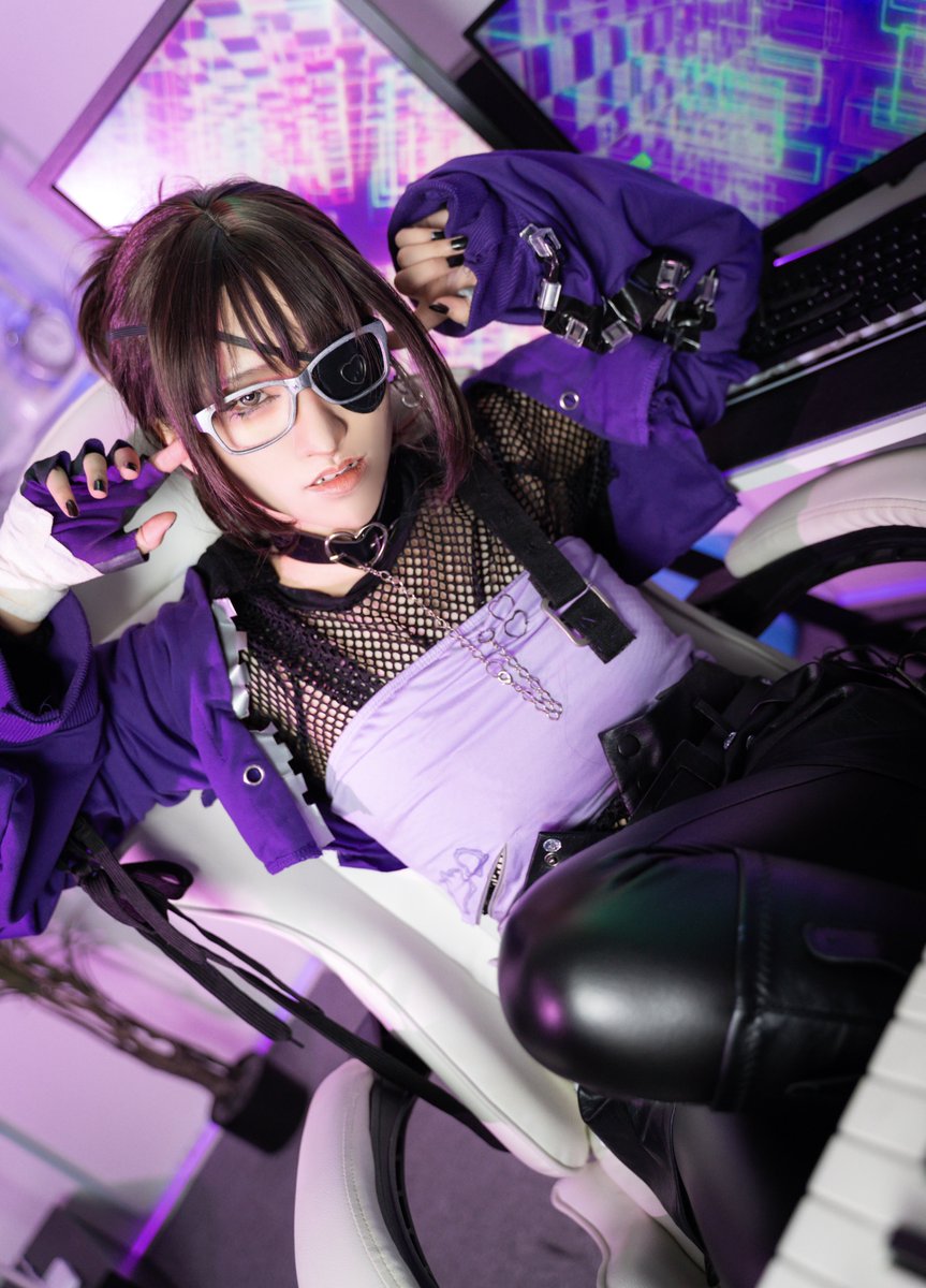 cosplay / ｺｽﾌﾟﾚ 》 進撃の巨人 AOT Hans Zoe ﾛｯｸﾊﾞﾝﾄﾞ ハンジ ・ ゾエ