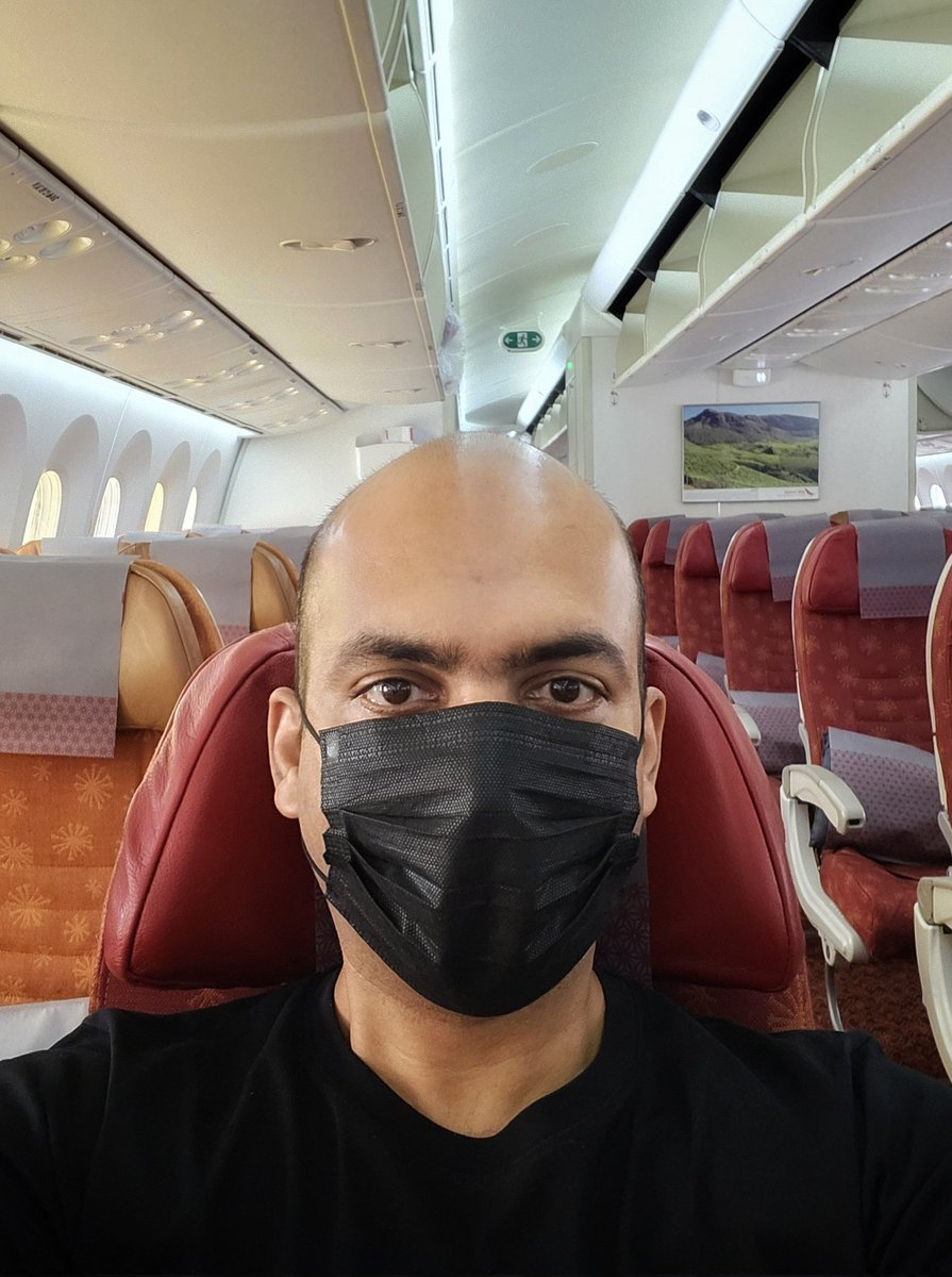manukumarjain's tweet image. Was in #Delhi for a day for some important meetings, and realised how out of practice I am with the air pollution here. Within a few hours my eyes were watering, throat was burning, I kept coughing and even had a mild headache (I forgot my N95 mask, and hence the impact was even…