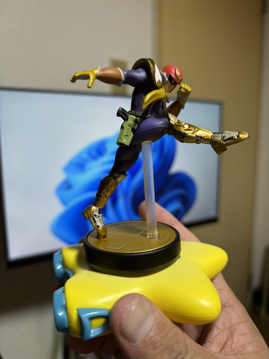 ファイアーおじさん 京商 1/64 サーキットの狼 日産 フェアレディ Z 432R (魅死魔 国友)