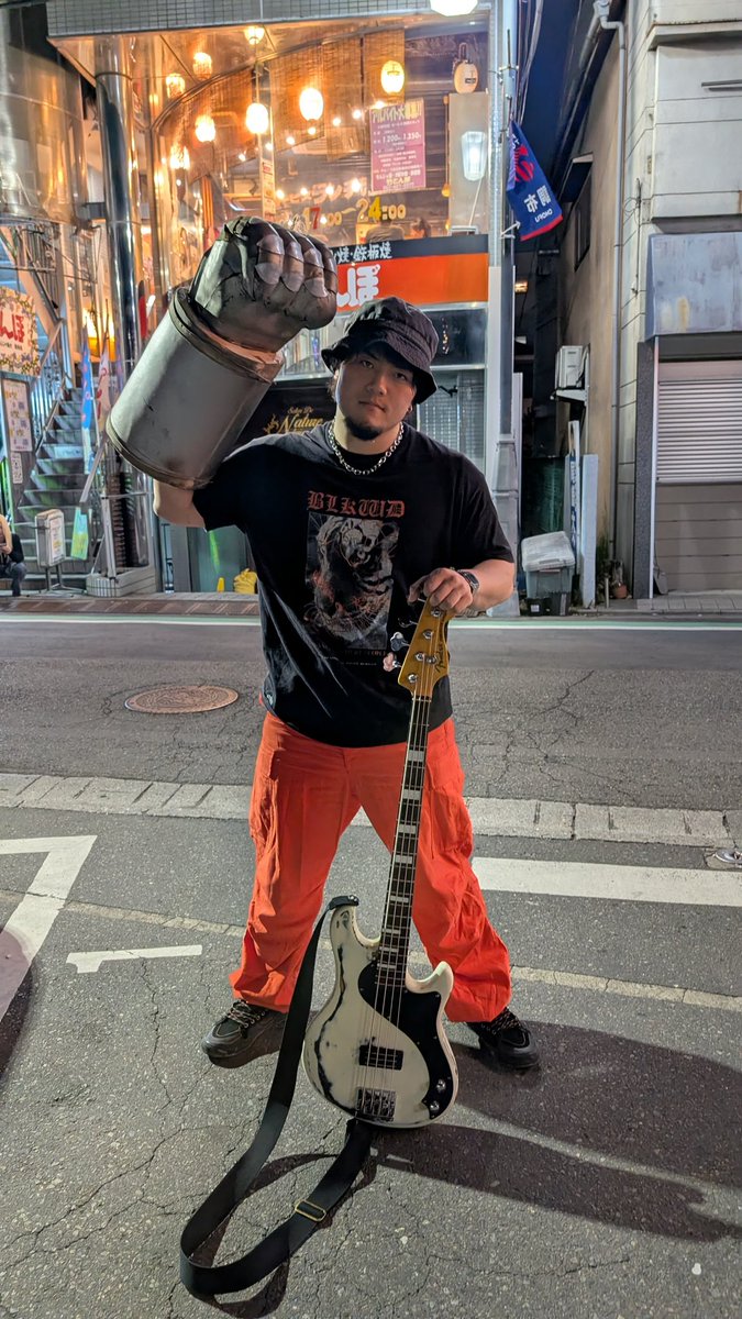 君津で #キャンプロ 1時間半の激闘からの調布でライブとかいうどうかしてるダブルヘッダー無事完遂した❣️