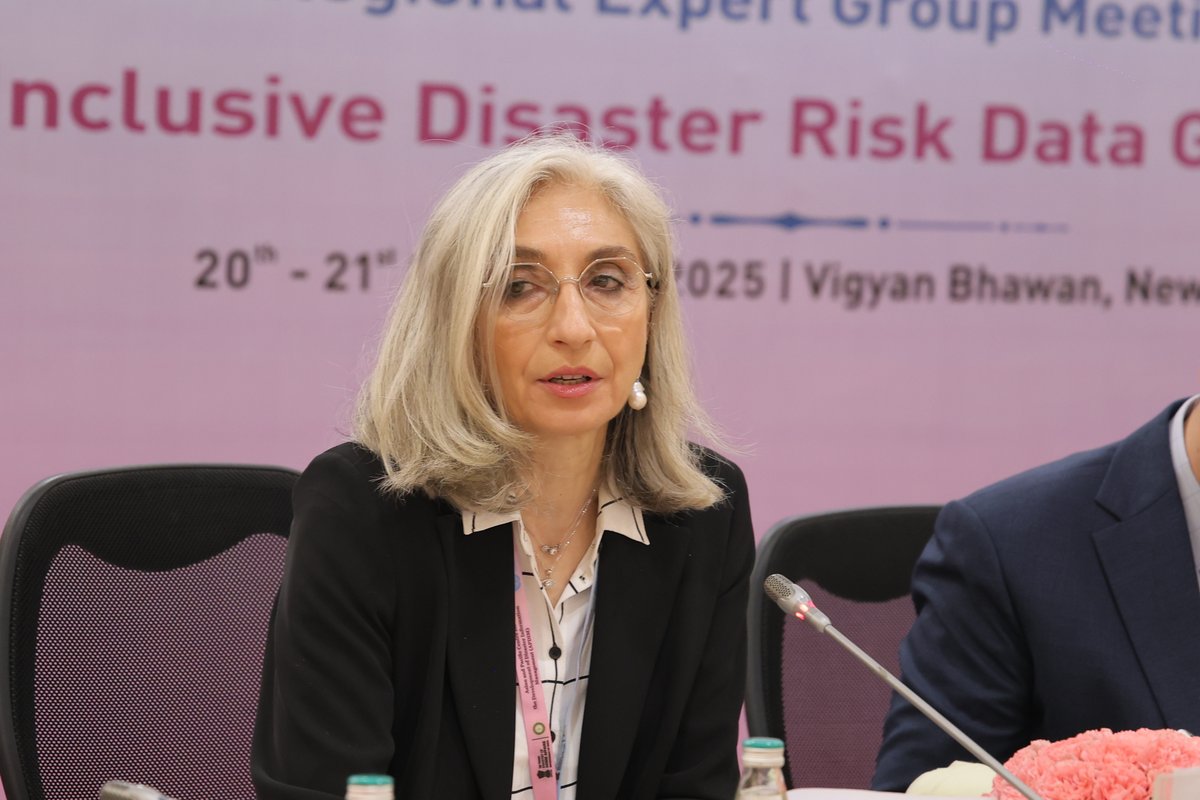 ndmaindia's tweet photo. Director @UNESCAP’s APDIM Ms. Letizia Rossano noted that the Expert Group Meeting seeks to strengthen governance for disaggregated & gender-sensitive disaster risk data, align policies, enable AI-driven innovations, and support risk-informed decision-making.
#NDMA #APDIM #DRR https://t.co/dEspTpuYZ5