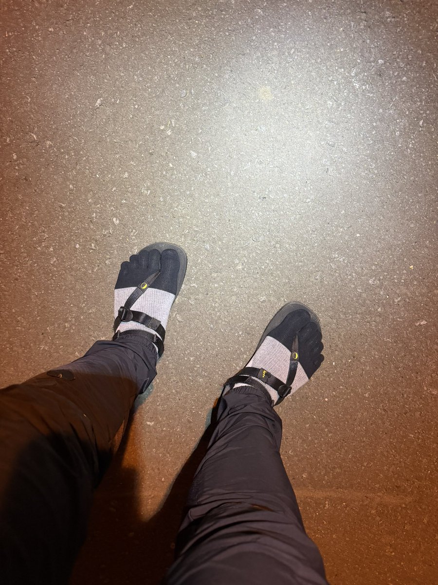 suga01_crypto's tweet image. 🌈ムーブ35回目
今日からラン再開💨
雪が溶けたからサンダルでまだまだいけるぞ‼️
今日も一気に20エナ消費🔥

GMT効率　87.11GMT/1エナ
総獲得GMT  25722.49GMT

アクティベーションコード
46891155

#STEPN #STEPNActivationcode 
#ワラーチ　#ルナサンダル