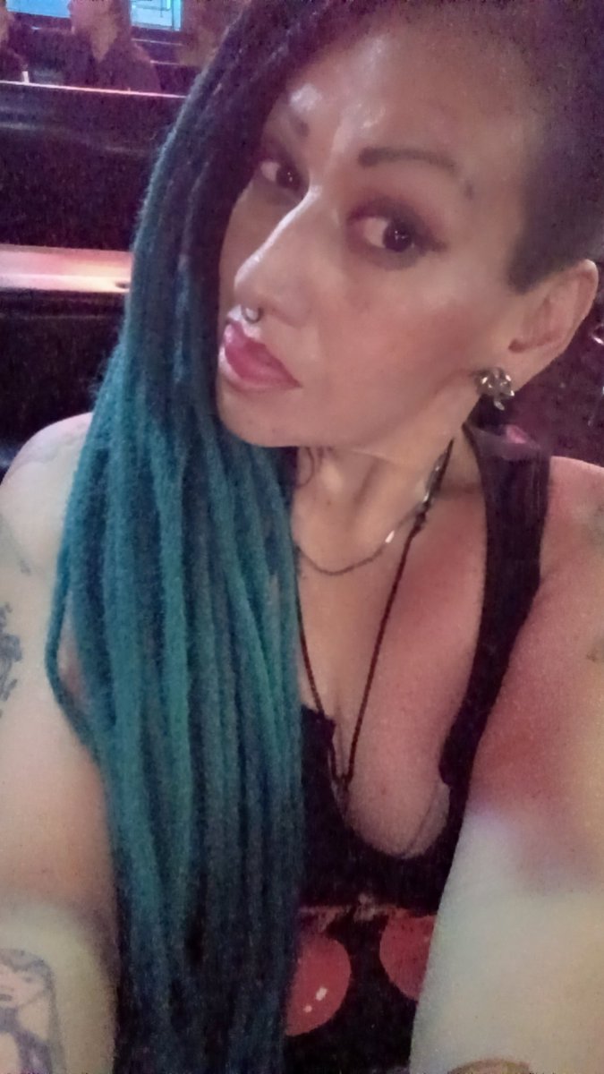 lunastarr35's tweet photo. I need a loyal Sub in my life! 🙏😍😋❤️#Goddess #Worship #Findom #Loyal #sitstaypay https://t.co/CQuaRt1MTQ