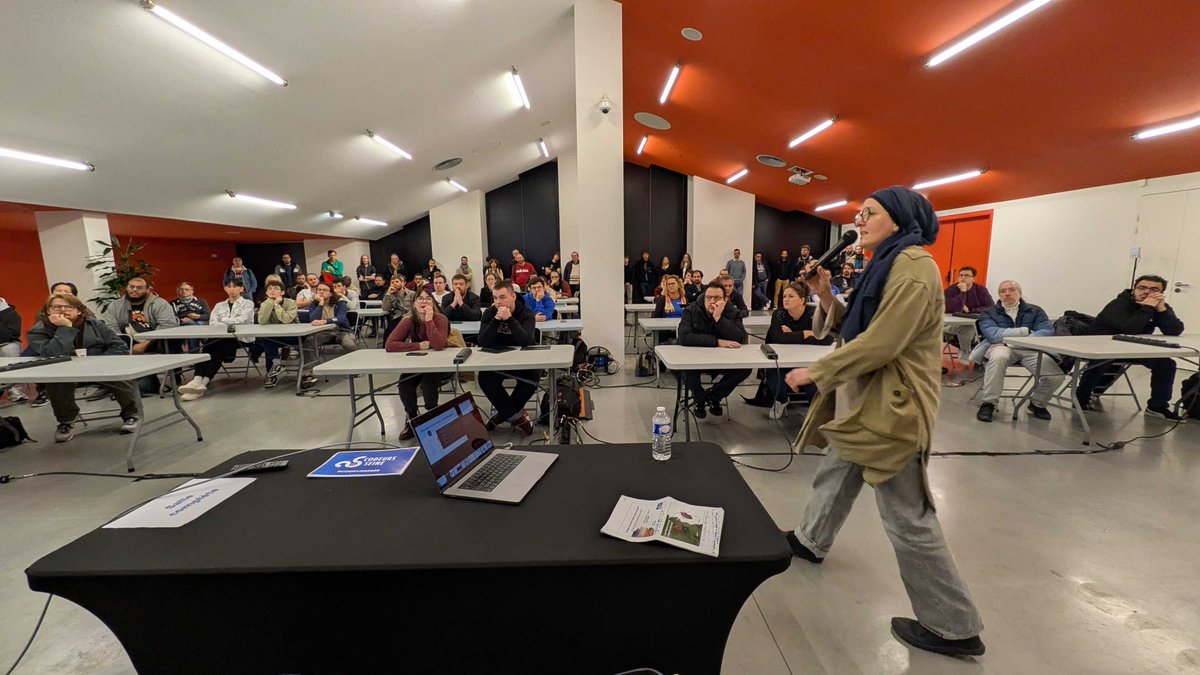 codeursenseine's tweet image. Faire face à ses propres erreurs de code : un fardeau… ou une force ? Alice Chairat partage son expérience, et vous êtes nombreux à vouloir sa vision ! #Codeurs2025