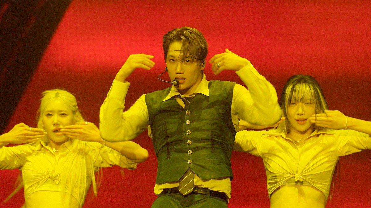 KAI 카이 'Bomba' Stage Video @2025 KAI SOLO CONCERT TOUR 'KAION' ENCORE IN SEOUL

youtu.be/3CwaYYUMikw

#KAI #카이
#EXO #엑소 #weareoneEXO
#KAION #KAI_KAION
#KAI_SOLO_CONCERT_TOUR
#2025_KAI_SOLO_CONCERT_TOUR_KAION
#KAION_ENCORE_IN_SEOUL