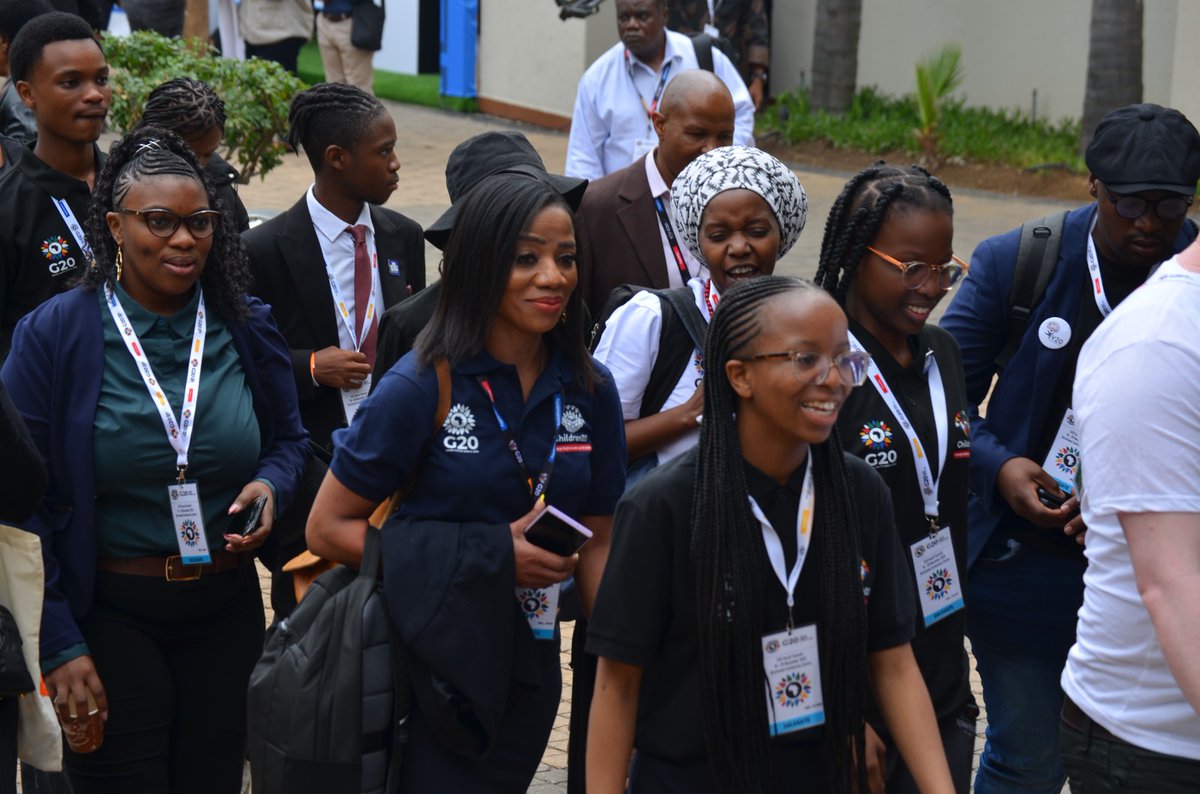 NMCF_SA's tweet photo. 📣 Child delegates at the #G20 Social Summit are handing over the #CH20 Declaration to President Cyril Ramaphosa, calling for inclusion, accountability, and real action. They’re demanding safe digital access, climate justice, child-centred budgets &amp; meaningful participation.✊🏽 https://t.co/yd8M38qfx6