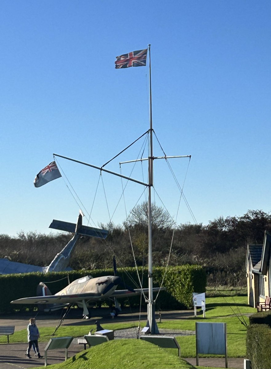 andyandyAH's tweet image. #raisethecolours