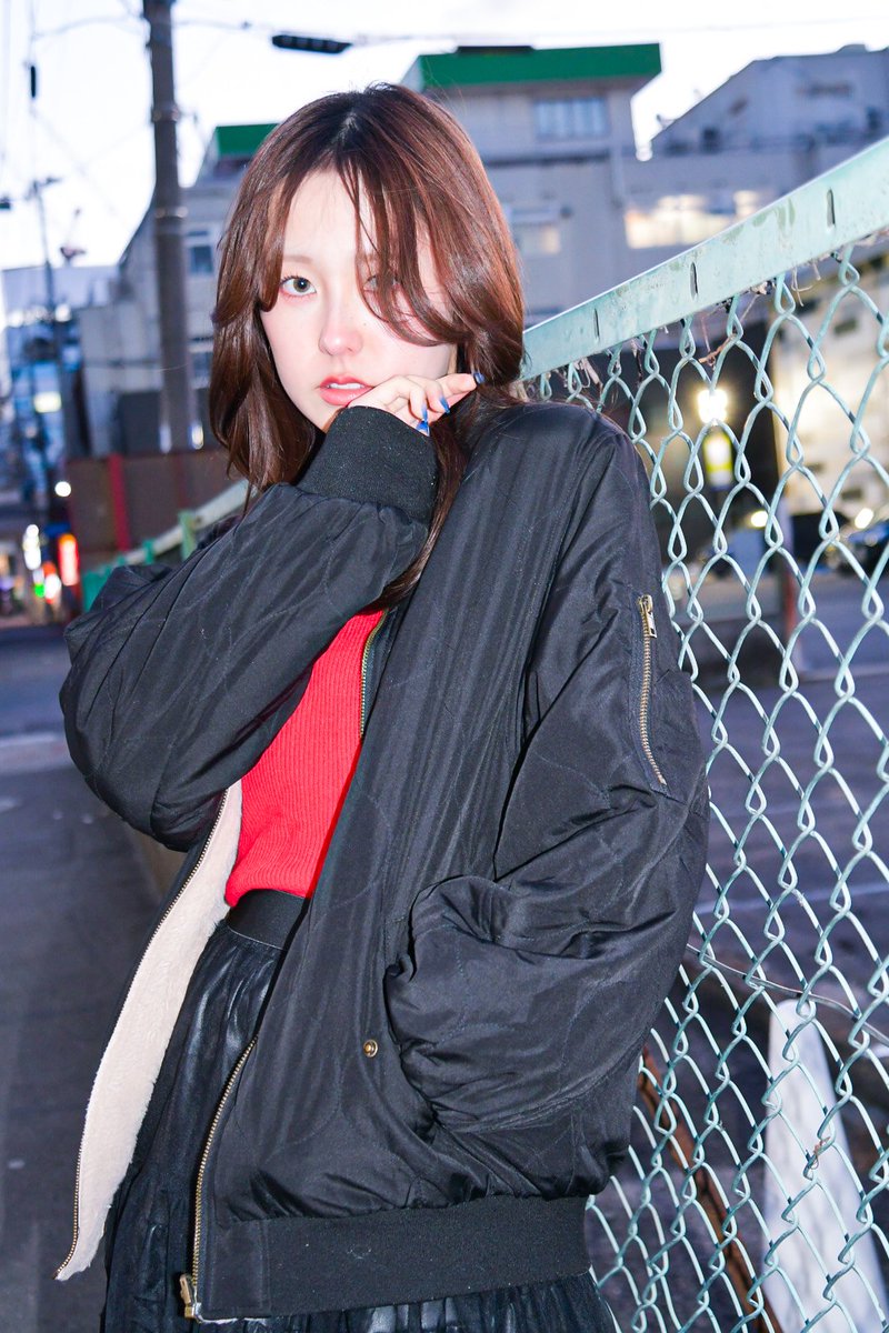 Po1vodeestrella's tweet image. model/@amanatsu_aru_11

『幽か暮のBorderline.11』

#po1vodeestrella_ptr
#東北ポートレート