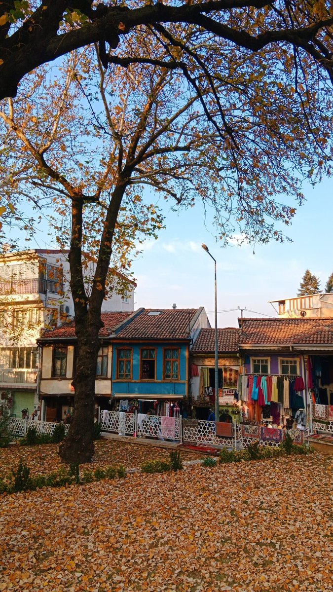 B_5677's tweet photo. Bursa'nın çok güzel olduğu mevsim. https://t.co/rduiBwmCG7