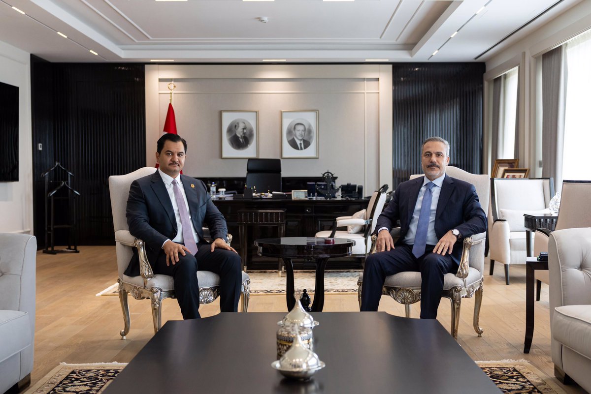 Bakanımız <a href="/HakanFidan/">Hakan Fidan</a>, Libya Ulusal Ordusu Genel Komutan Yardımcısı Orgeneral Saddam Hafter ile Ankara’da biraraya geldi.