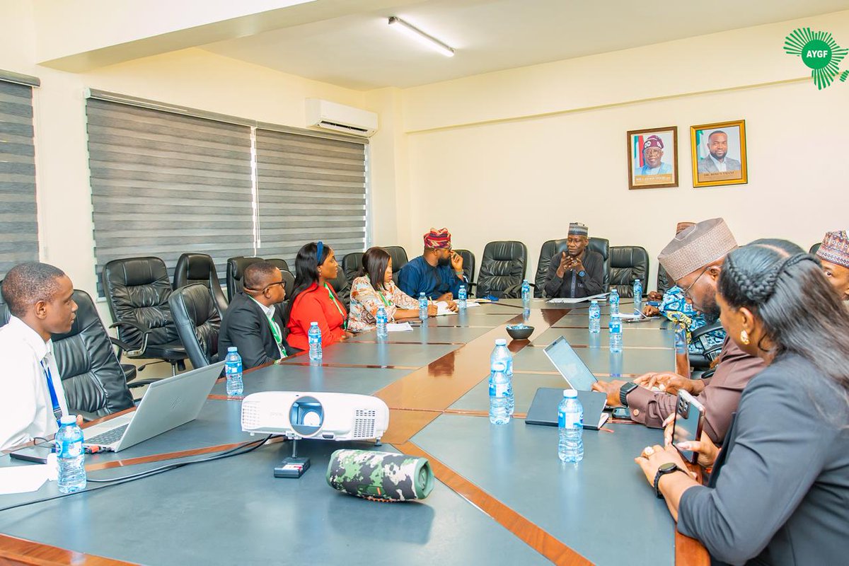 Aygf_'s tweet image. 3/ Discussions focused on bridging the digital divide by improving connectivity, expanding access to internet services, and strengthening digital infrastructure, particularly in rural and underserved communities.
#ConnectivityForAll #EmpoweringCommunities