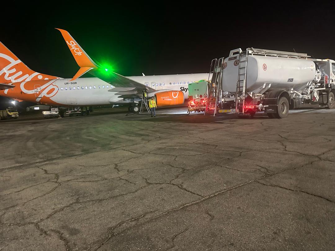 AirZigzag's tweet image. AirZigzag understand that fueling is more than supplying energy. It’s about ensuring every aircraft is ready to perform at its highest standard-on time, every time.
Contact Us on 👇👇
airzigzag.com 

#AirZigZag #AviationExcellence #GroundHandling #FuelManagement #avgeek