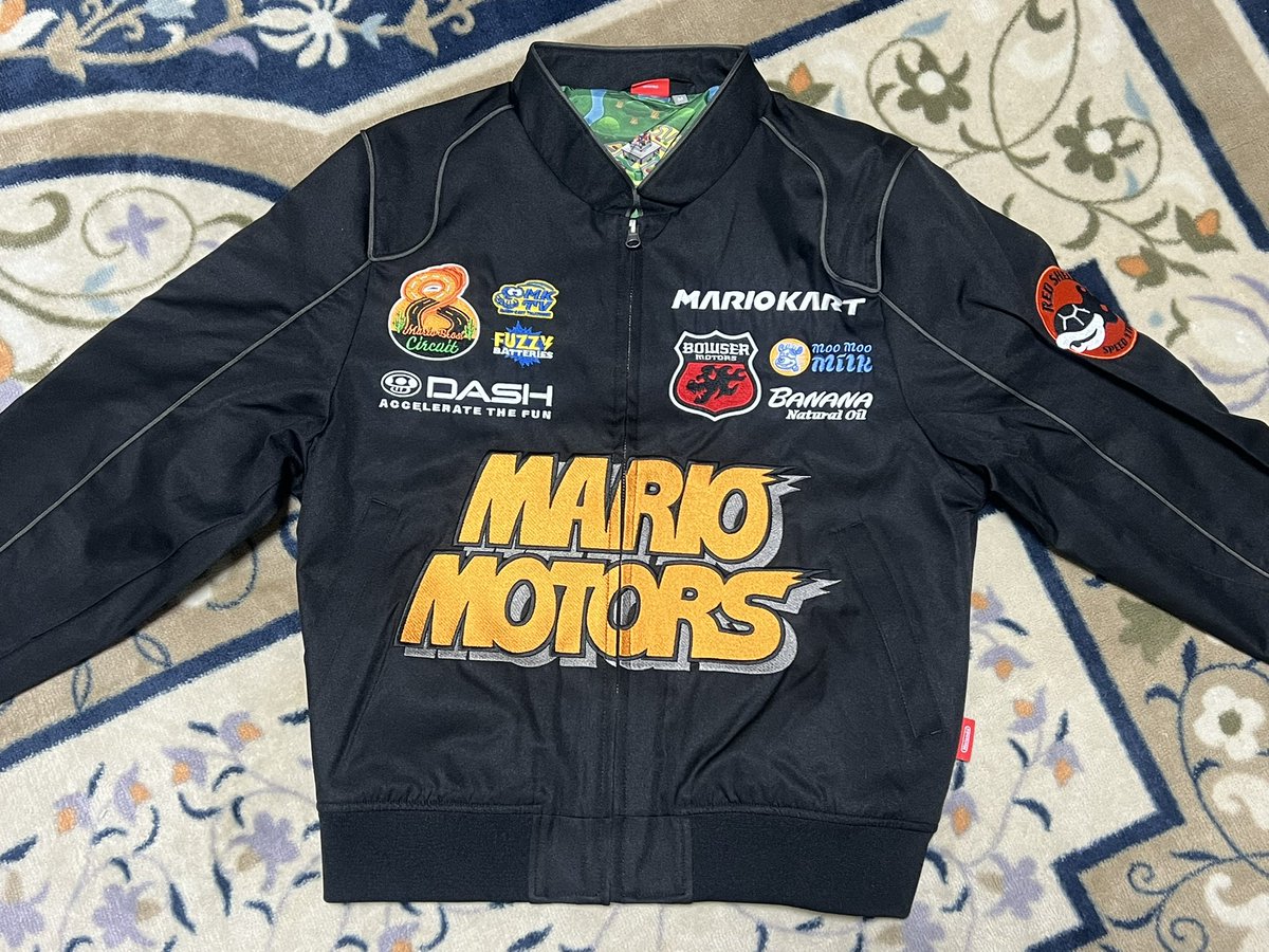 マリオカートのジャケットを昨日買ったが、明日着てみるか。気温も良さ