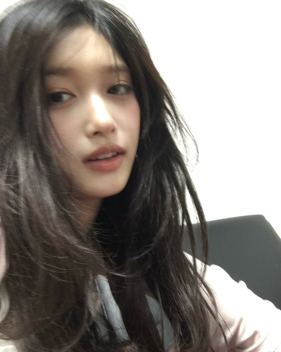 leeseo instagram update