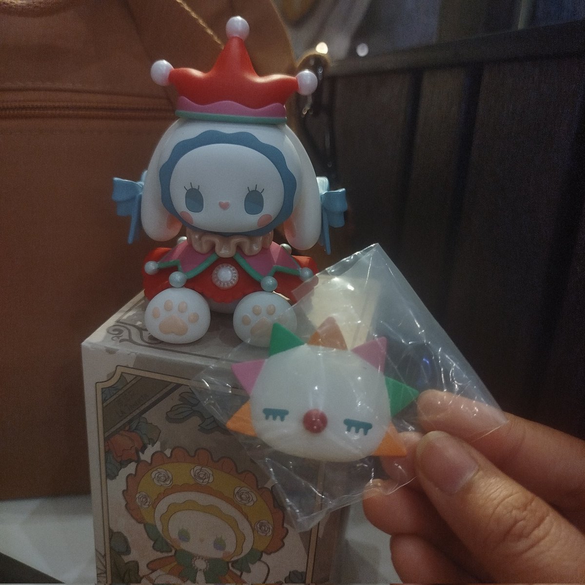LethargicChibe's tweet photo. WTS / WTT
Emma Secret Forest Masquerade Series "Rigolleto"

Just opened a few mins ago, my first Duplicate. 😭

Willing to sell it for 300php only.

For trading, I need Salome/Mid-Summer Night's Dream/Magic Flute.

Meetups/Padala.
Preferably within Manila area.

#KKV https://t.co/565KCc7VHK