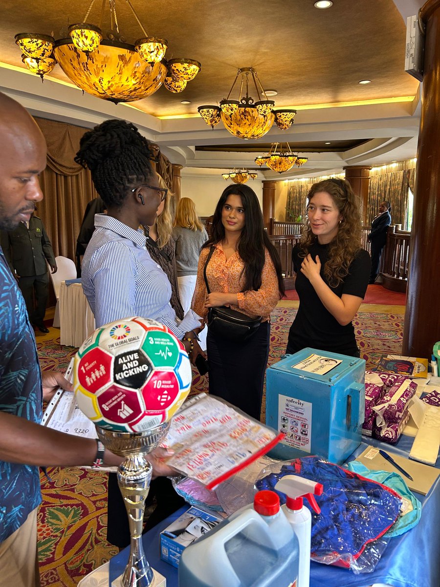 polycomdev's tweet image. We&apos;re thrilled to be at the #MenstrualHygiene Symposium by @UNFPAKen. This platform is a vital opportunity for local actors to collaborate on global standards and drive essential policy dialogues around menstrual health and hygiene management.

 #Gpende #PolycomSpeaks