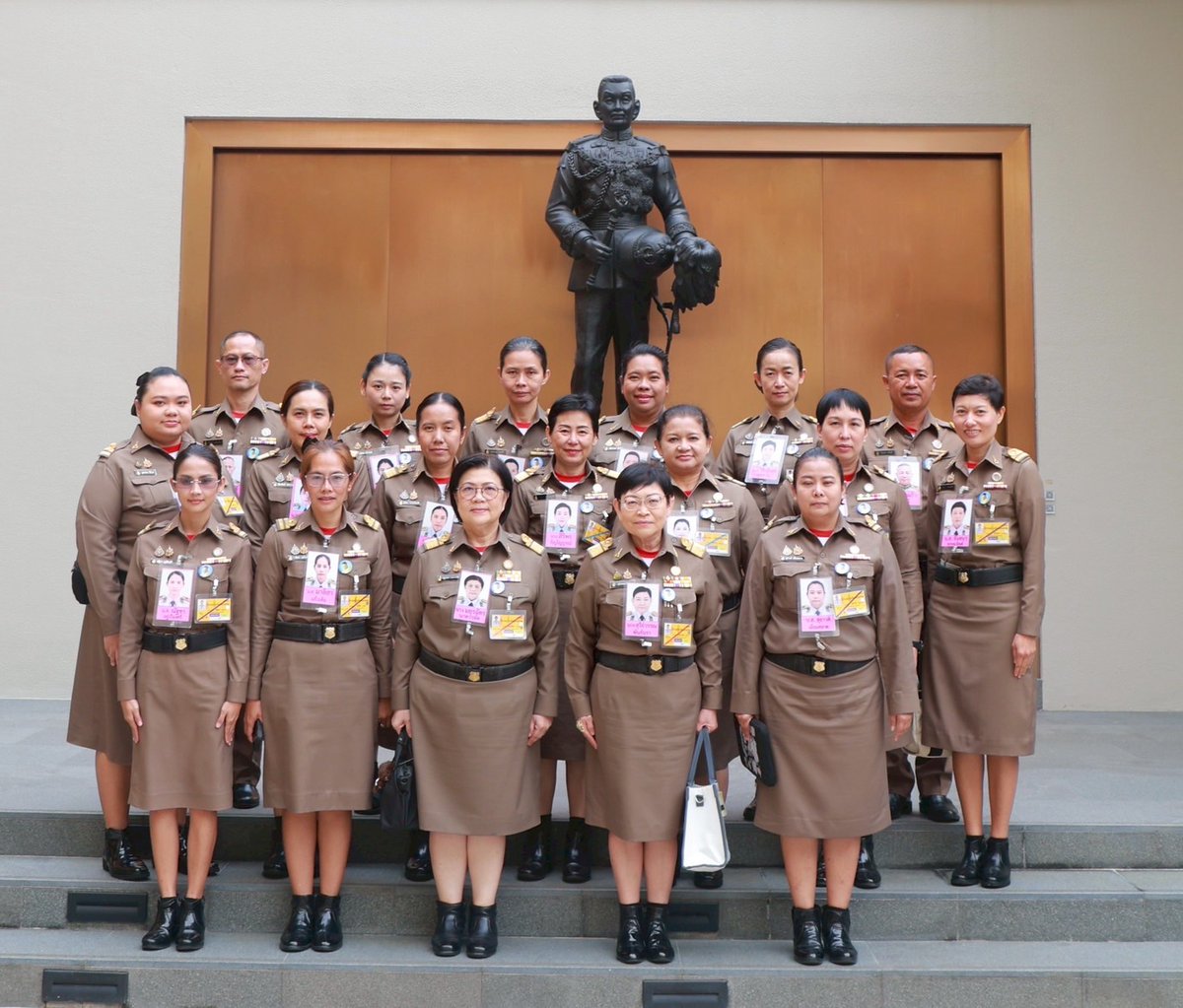 mea_news's tweet image. MEA เปิดบ้านต้อนรับ “โครงการส่วนพระองค์ สวนจิตรลดา” แลกเปลี่ยนแนวคิดบริหารจัดการพิพิธภัณฑ์ ยกระดับแหล่งเรียนรู้เพื่อประชาชน

อ่านเพิ่มเติม คลิก : facebook.com/share/p/1SkPqE…

#MEA #การไฟฟ้านครหลวง 
#MEASPARK #พิพิธภัณฑ์การไฟฟ้าไทย #แหล่งเรียนรู้ #MuseumThailand #เที่ยวพิพิธภัณฑ์