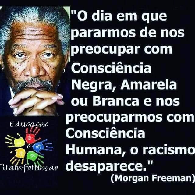 HenadePerret's tweet photo. Bom dia, a todos! 
Bom feriado! Bom descanso a todos! 
  😘🌻 https://t.co/YeLKLkZwMv