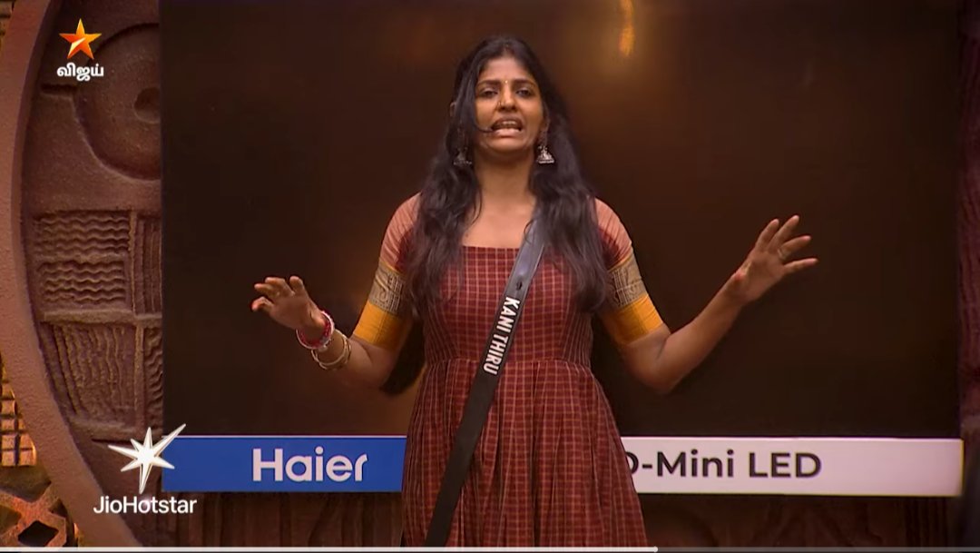 cinema_online2's tweet photo. Whom do you support today? 🥵🔥

#Kani - 🔂🔂🔂🔂
#Santra - ❤️❤️❤️❤️❤️

#BiggBossTamil9 #BiggBoss9Tamil #BiggBossTamilSeason9 https://t.co/r2Rj3cBXHt
