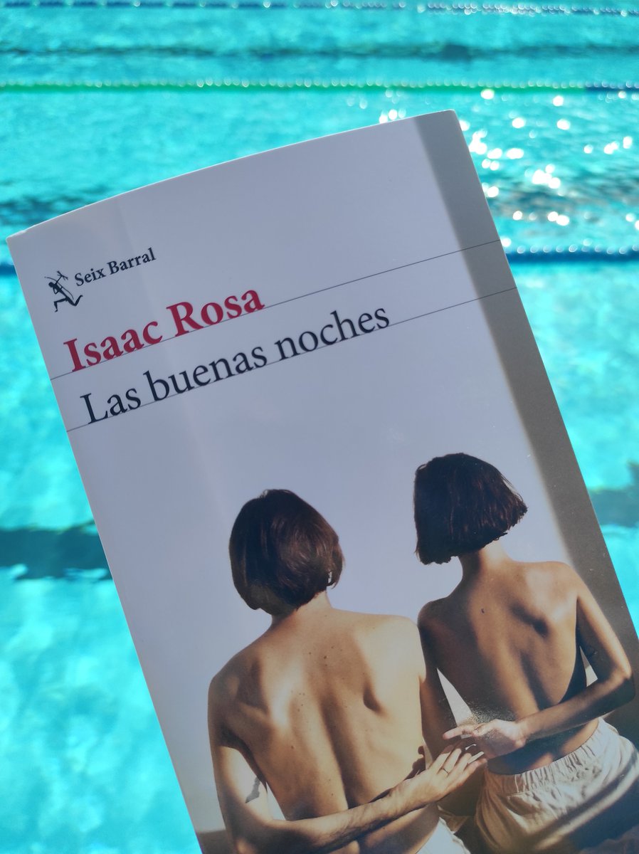ladylibrorojo's tweet image. Hoy escribo en @tdetour sobre #LasBuenasNoches de #IsaacRosa @Seix_Barral 

&quot;Una novela reflejo de una sociedad cansada, bostezante, adormilada, vulnerable y también precarizada, en movimiento constante ante la imposibilidad de habitar el descanso&quot;