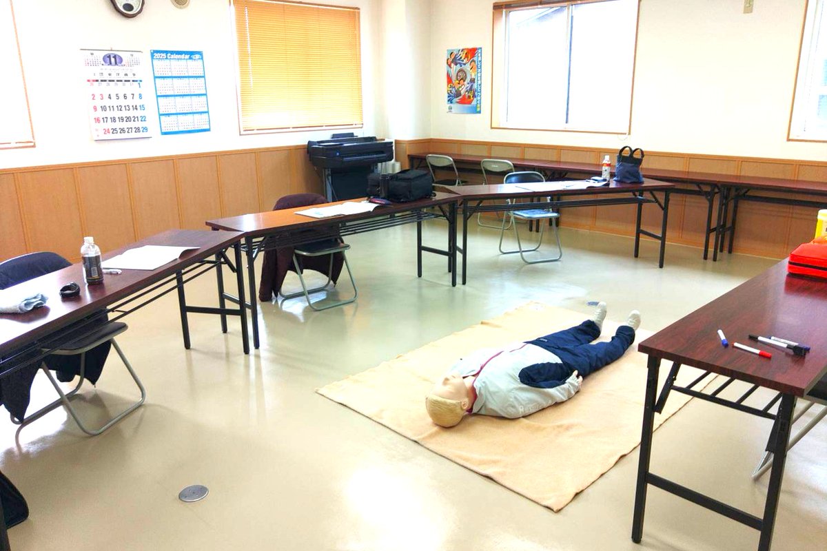 polaris_guides's tweet image. 【上級救命講習修了🚑】

#豊富町観光協会 の方と一緒に、#豊富消防署 で年1回開催されている上級救命講習を受講してきました🙇

これからも安全なツアー運営を心掛けつつ、いざというときに慌てずに冷静に対処できるよう準備していきたいと思います🍀

#北海道 #豊富町 #消防署 #上級救命講習