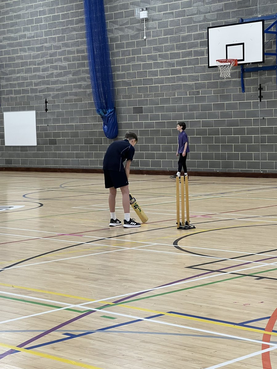 The U13 Boys were successful in winning their group at the Lincolnshire Indoor County Cricket tournament and progress to the next round. Well done lads!