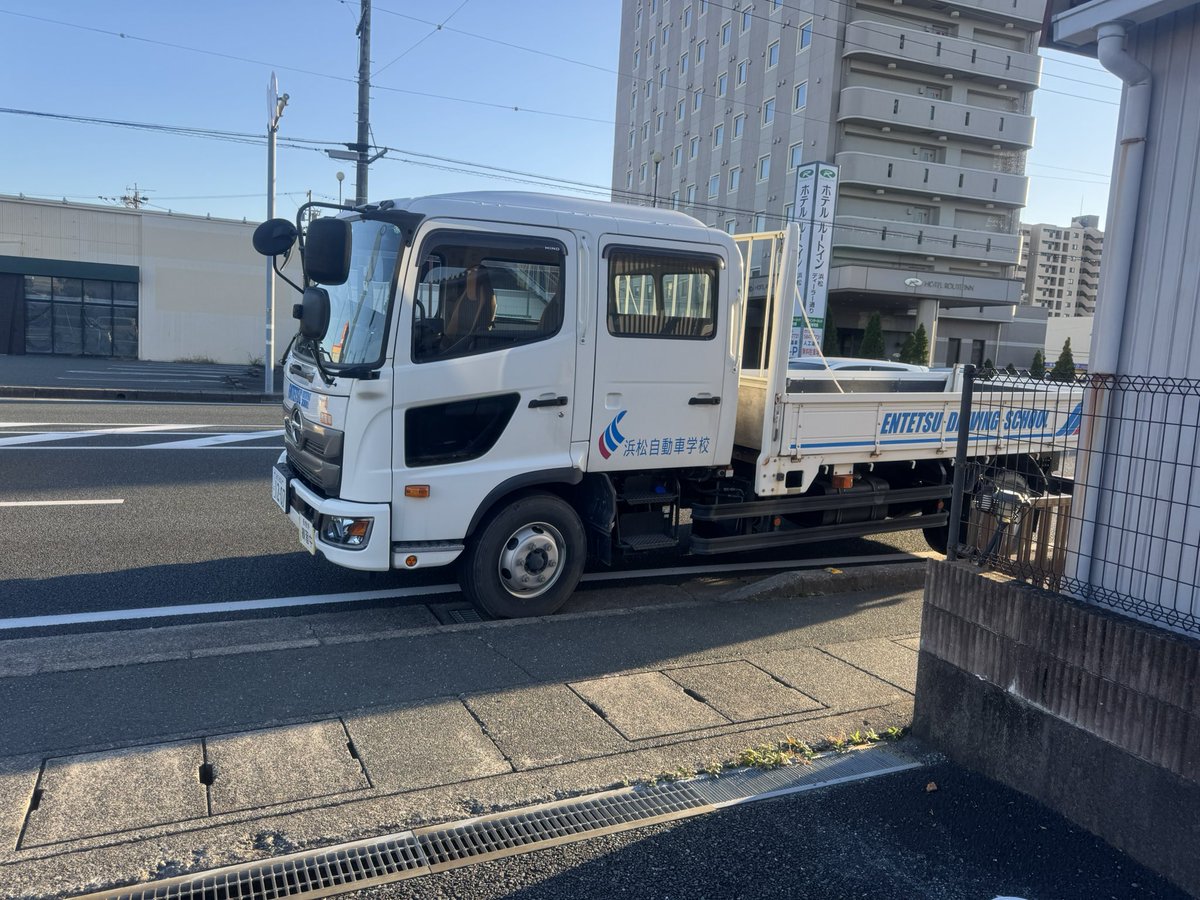 Kaxy1122's tweet photo. 教習中に故障😂
事故ったみたいで恥ずかしい笑笑 https://t.co/lWtXxHGN5I