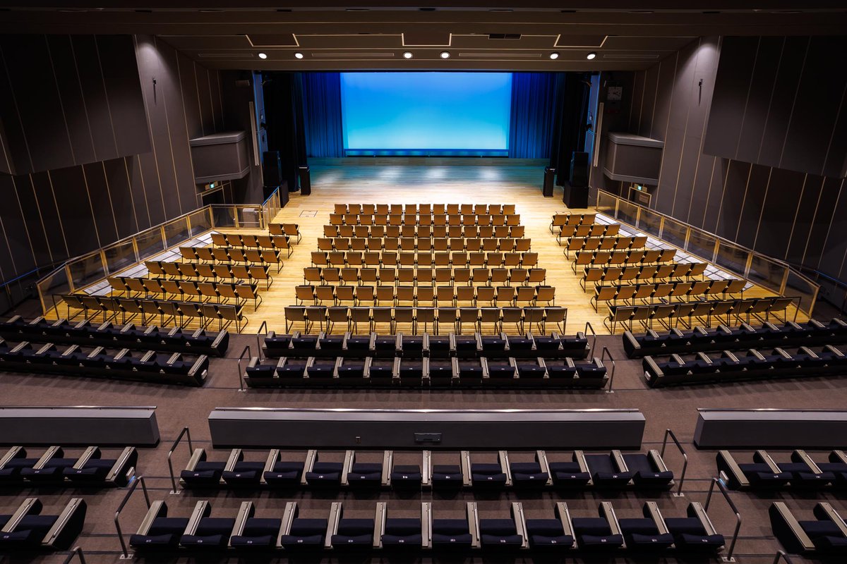 ochyai's tweet photo. 【11月30日ヌルになった日から49日の催し開催のお知らせ】 #null2 #expo2025 
万博記念公園内の国立民族学博物館みんぱくインテリジェントホール（講堂）にて
公式長編記録映画「ぬるぬる」お披露目会 -null²の49日を開催します。
この催しへの参加にはクラファンへの49日リターン申込が必要です。
本日21時より申込受付を開始しました！
https://t.co/xYbSfcRWon

お願い：本催しに関し国立民族学博物館へのお問い合わせはご遠慮下さい。（お問い合わせには対応いたしかねます）