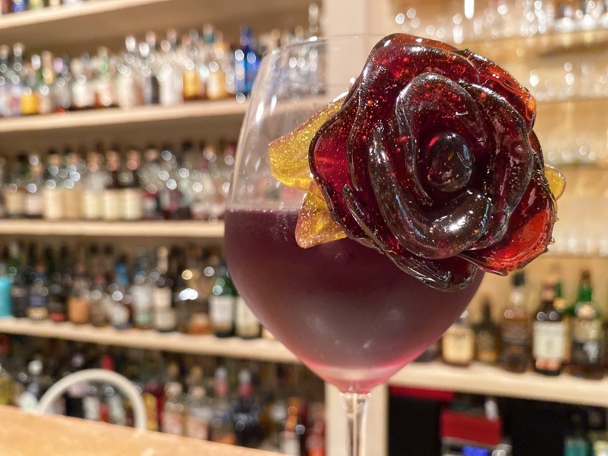 GD_hiroki's tweet image. SPOON再現カクテル

今年もワインのやつ来ましたね👀
5日間限定なんかな？
応援する配信者さんにたくさん投げてあげよう🙌

*写真は去年のやつです🧍‍♂️

秋スプは気が向いたらやります🧍‍♂️

@Spoon_Unei