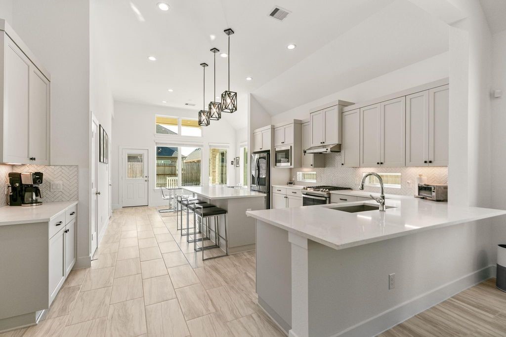 Be the first to see this incredible new listing in The Greater Houston area and make it yours!
- Todd Russo #727368 with Cypress
- Contact me at 832.803.9177