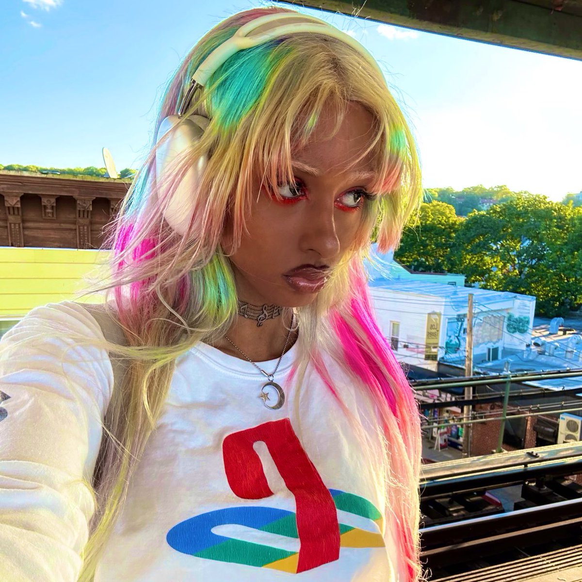 RayPeatHeadShop's tweet image. What Does Peating Feel Like?

The short answer is probably something like low dose ergoamides.

Cabergoline, for eg., a potent dopamine agonist and prolactin suppressant, can significantly alter the personality traits of its users, especially men.

Risk-taking, horony, lean, a…