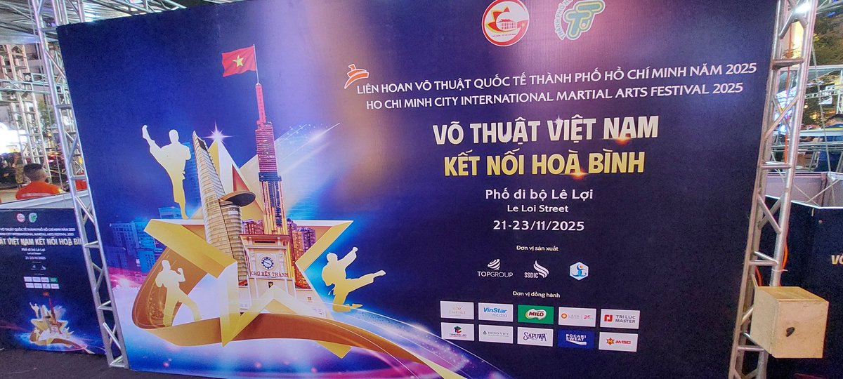 Teppei7's tweet image. ベトナムマーシャルアーツのなんか

明日からあるみたい11/21-23
#グエンフエ　と　#高島屋 の間の通り　何ていうの？

何をするのか、興味津々です。

でも今晩からホーチミンに居ない。。