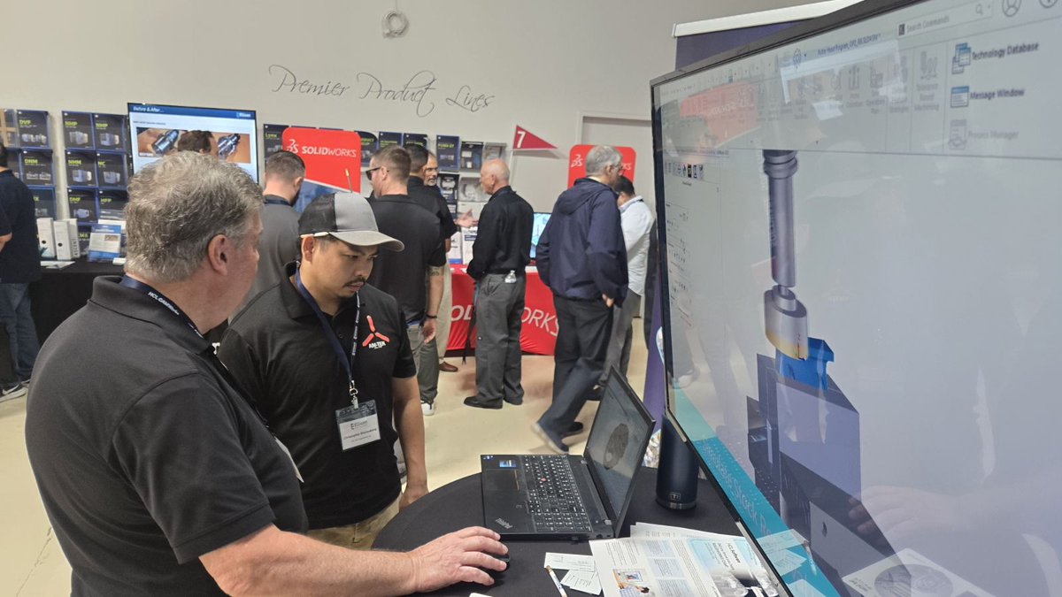CAMWorks's tweet image. Join us on the Journey of the Part—partnering with Ellison Technologies and GSC to unleash AI‑driven automation in HCL @CAMWorks  for @SOLIDWORKS . Watch designs spring to life with razor‑sharp precision and unmatched efficiency.