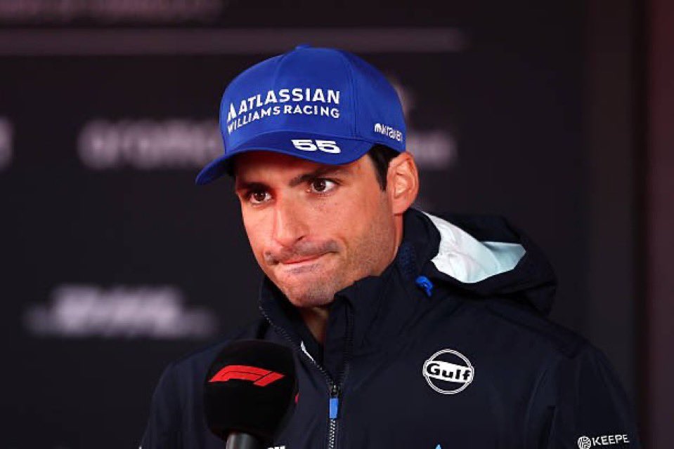 « Le fait qu’Oscar ait reçu une pénalité au Brésil est inacceptable pour la catégorie dans laquelle nous courons et sachant que nous sommes au sommet du sport automobile. » 😡

Carlos Sainz dénonce fermement la pénalité infligée à Oscar.

#F1
