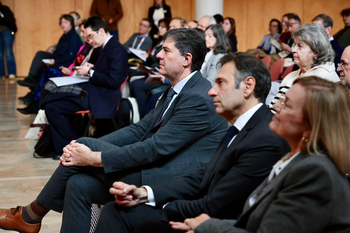 CulturaGOIB's tweet image. ✨La presidenta @MargaProhens ha inaugurat avui el Congrés Internacional Ramon Llull a l’EHIB.

Tres dies de reflexió, recerca i cultura amb més de 50 experts d’arreu del món per seguir projectant el llegat lul·lià.