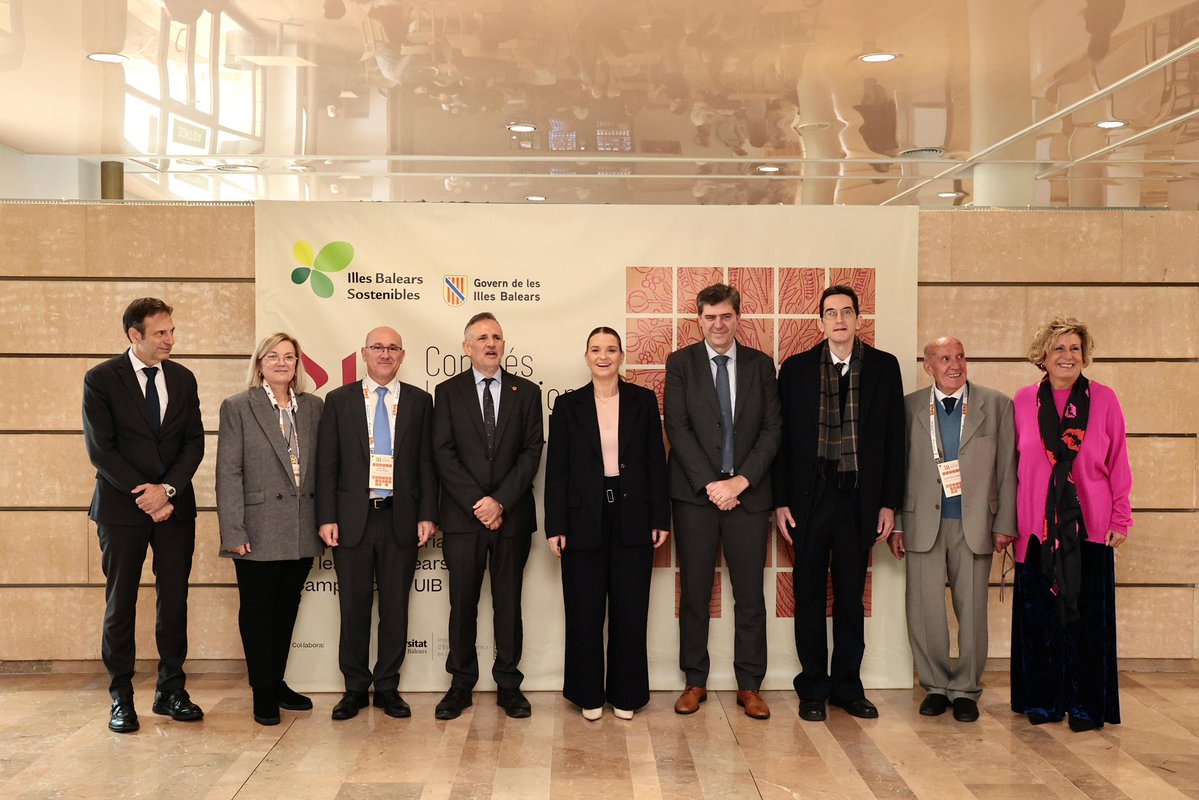 CulturaGOIB's tweet image. ✨La presidenta @MargaProhens ha inaugurat avui el Congrés Internacional Ramon Llull a l’EHIB.

Tres dies de reflexió, recerca i cultura amb més de 50 experts d’arreu del món per seguir projectant el llegat lul·lià.