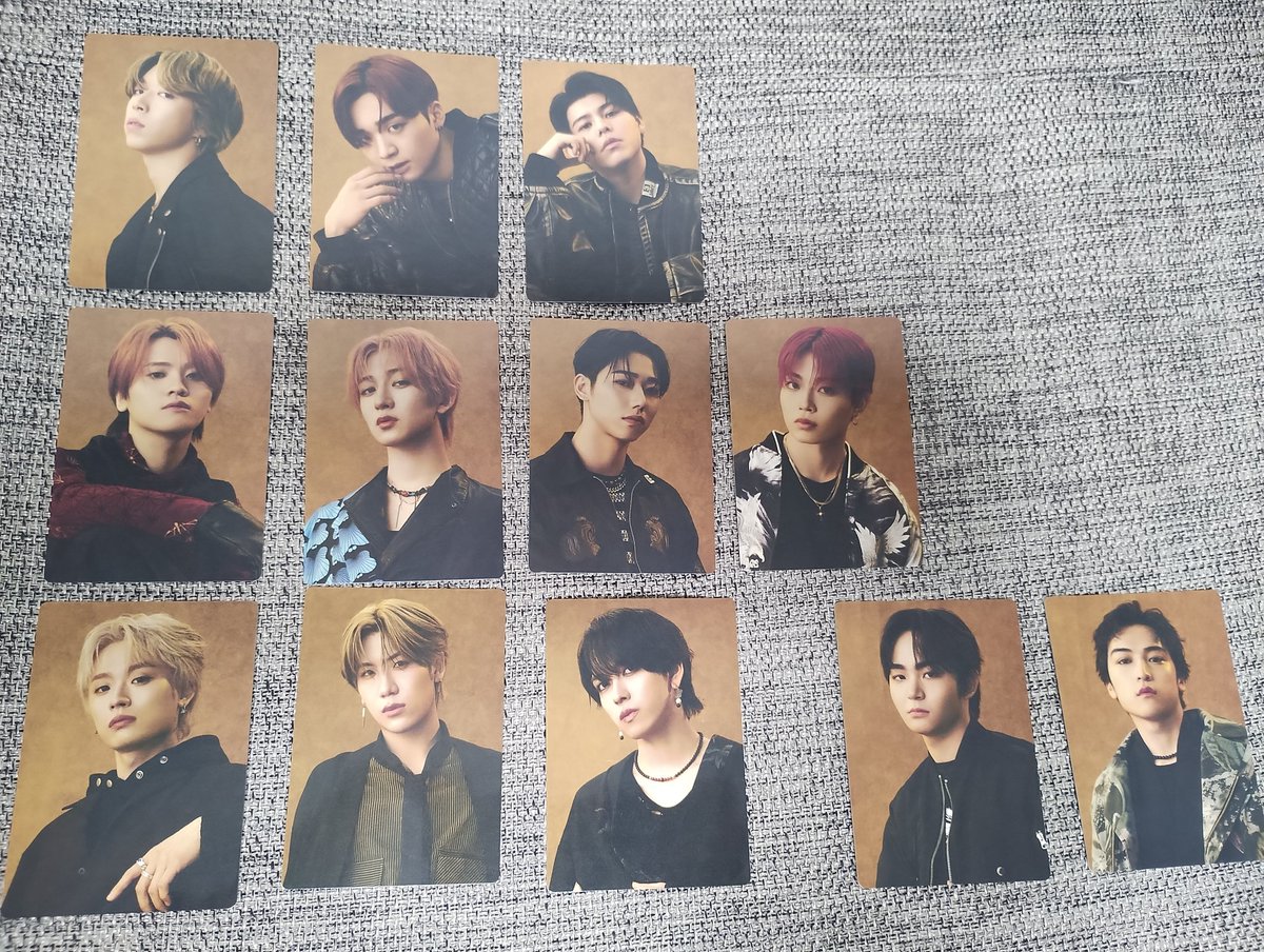 hiro_berry2's tweet image. BMSG COMPLETE FILE コンプリートファイル フォトカード 交換

【譲】画像のアーティスト
【求】SHUNTO

郵送もしくは愛知びふぁファンミでの手渡し交換を希望させていただきます🍀

条件合う方いらっしゃいましたらお声掛け下さい🙇‍♀️
#BMSG交換